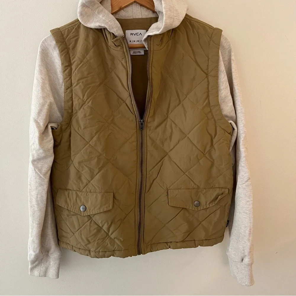 RVCA Boys Size Medium Quilted Hoody Vest Cream and Tan